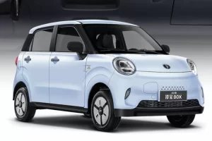 Lingbox Mobil Listrik Hatchback 1