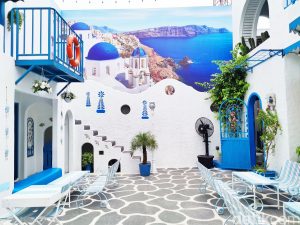 Calli Mera Resto Bergaya Santorini Yunani terbaru