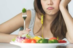 Diet Tidak Gagal Makan terlalu sedikit atau terlalu banyak