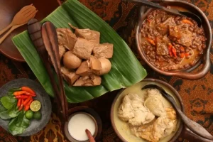 Food and Travel Jogja Gudeg