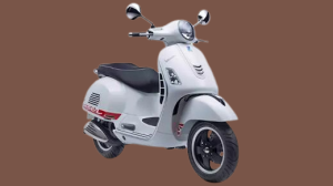 Harga_Terbaru_Vespa_GTS_Super_150_termurah-removebg-preview