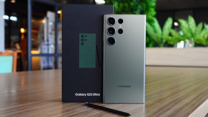 Samsung Galaxy S23 Ultra : Smartphone Flagship Terbaik 2023 dengan Kamera 200MP! Samsung Galaxy S23 Ultra : Smartphone Flagship Terbaik 2023 dengan Kamera 200MP!
