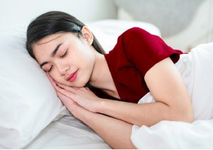 Istirahat yang Cukup Tips Mengatasi Perut Buncit Secara Alami dan Efektif