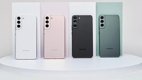 Samsung Galaxy S22 Plus 5G : Smartphone Mewah dengan Harga Terjangkau Samsung Galaxy S22 Plus 5G : Smartphone Mewah dengan Harga Terjangkau