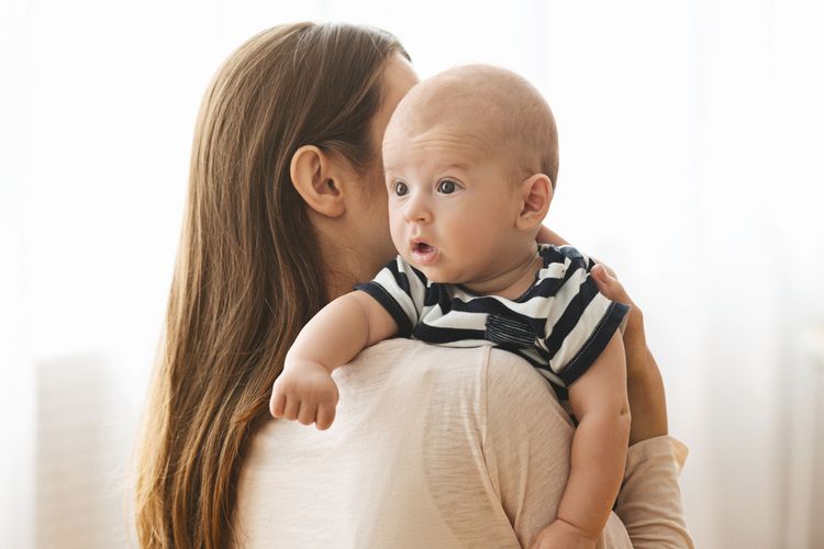 Cara Mengatasi Cegukan pada Bayi yang Aman dan Efektif Cara Mengatasi Cegukan pada Bayi yang Aman dan Efektif