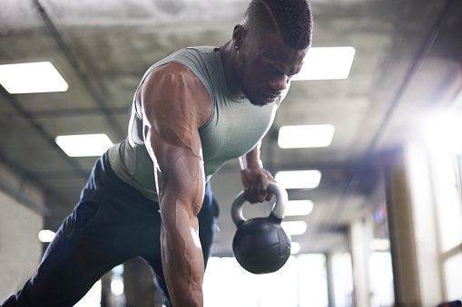 Trik Membuat DIY Kettlebell untuk Olahraga Trik Membuat DIY Kettlebell untuk Olahraga