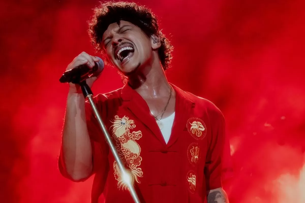 Bruno Mars Segera Menggebrak Jakarta dengan Konser Spektakuler! Bruno Mars Segera Menggebrak Jakarta dengan Konser Spektakuler!