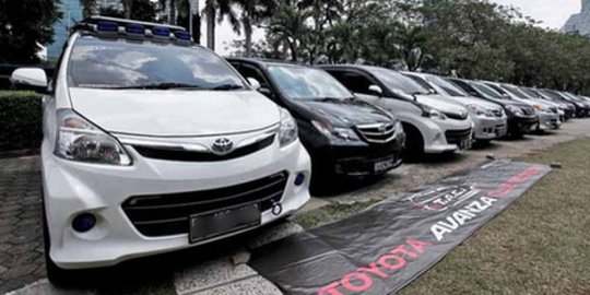 Pilihan Mobil Bekas di Bawah Rp 80 Juta: Beragam dan Menarik Pilihan Mobil Bekas di Bawah Rp 80 Juta: Beragam dan Menarik