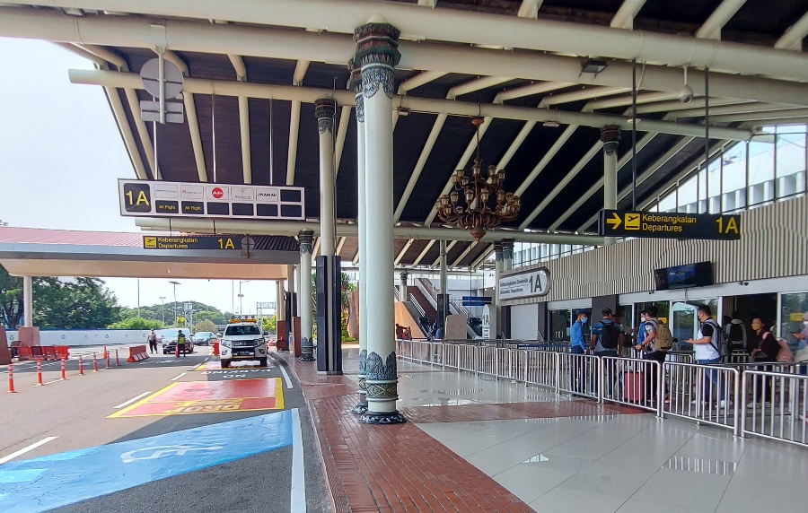 Transformasi Terminal 1: Bandara Soetta Merampingkan Layanan Transportasi Umum untuk Kenyamanan Penumpang Transformasi Terminal 1: Bandara Soetta Merampingkan Layanan Transportasi Umum untuk Kenyamanan Penumpang