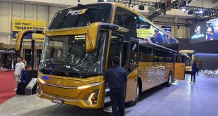 Kontribusi Terbaru Hino dalam Industri Transportasi Indonesia: Serah Terima Bus Baru yang Mengesankan di GIIAS 2024