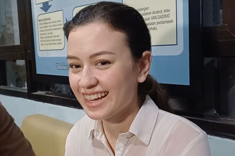 Kimberly Ryder Terlibat Kasus Penggelapan Mobil: Ulasan Mendalam tentang Pemeriksaan dan Dampaknya Kimberly Ryder Terlibat Kasus Penggelapan Mobil: Ulasan Mendalam tentang Pemeriksaan dan Dampaknya