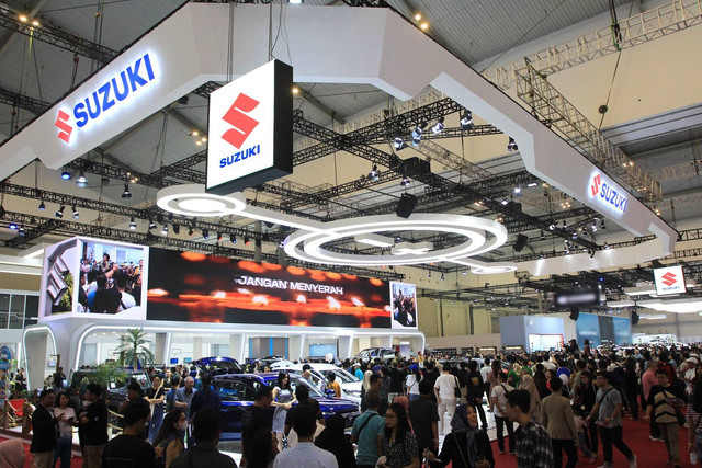 Suzuki Berhasil Mencatat Penjualan Spektakuler di GIIAS 2024: XL7 Menjadi Bintang Utama Suzuki Berhasil Mencatat Penjualan Spektakuler di GIIAS 2024: XL7 Menjadi Bintang Utama