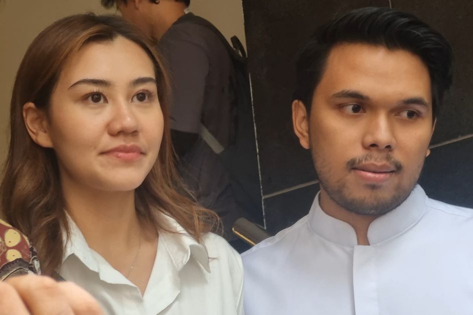 Aaliyah Massaid Klarifikasi Rumor Hamil di Luar Nikah: “Saya Masih Datang Bulan Saat Menikah!” Aaliyah Massaid Klarifikasi Rumor Hamil di Luar Nikah: “Saya Masih Datang Bulan Saat Menikah!”