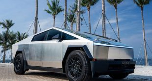 Momen Bersejarah: Tesla Cybertruck Pertama di Indonesia Hadir dengan Harga Rp 5 Miliar