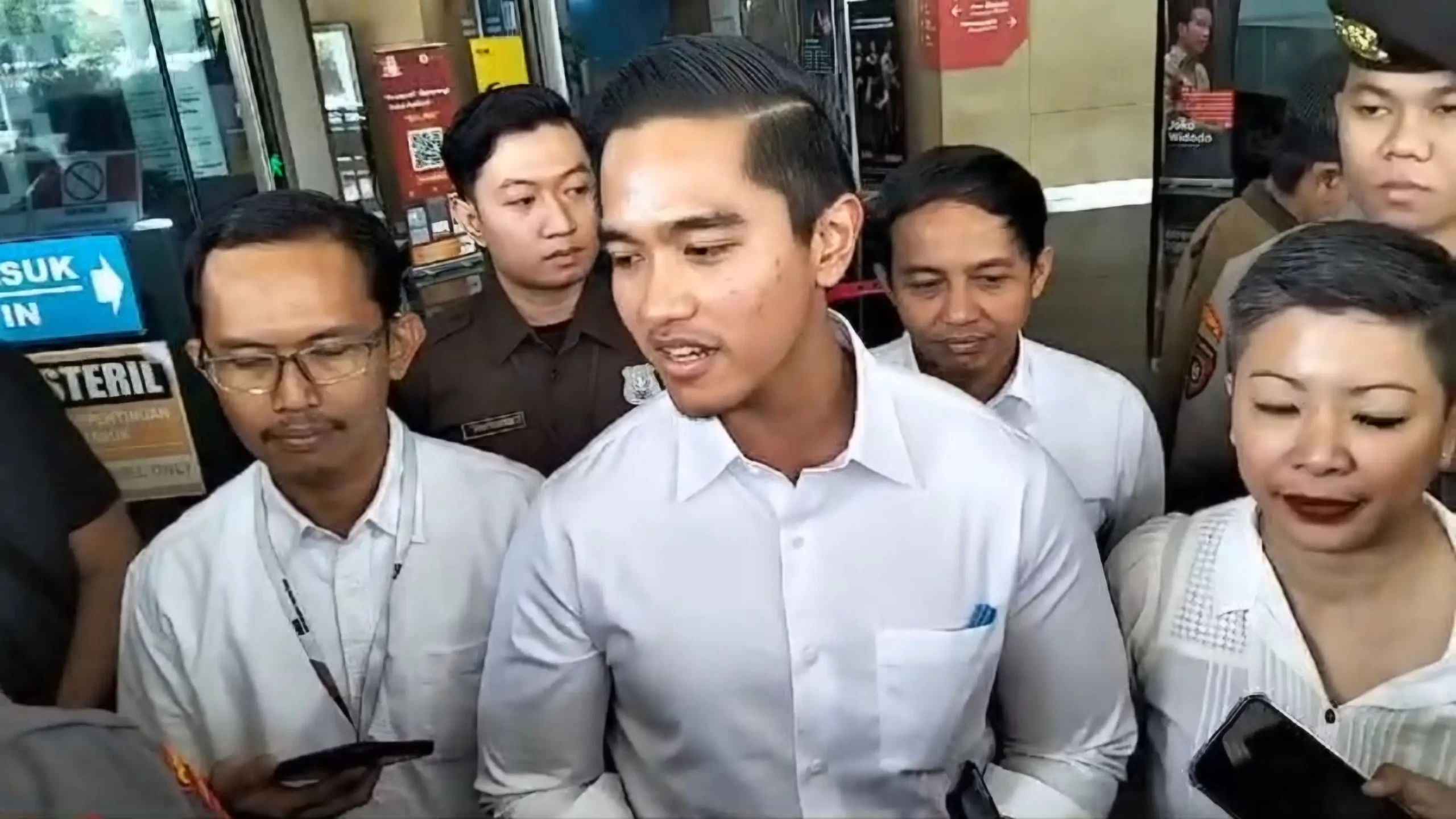 Kaesang Pangarep Klarifikasi di KPK: Mengungkap Fakta di Balik Jet Pribadi Menuju Amerika Serikat Kaesang Pangarep Klarifikasi di KPK: Mengungkap Fakta di Balik Jet Pribadi Menuju Amerika Serikat