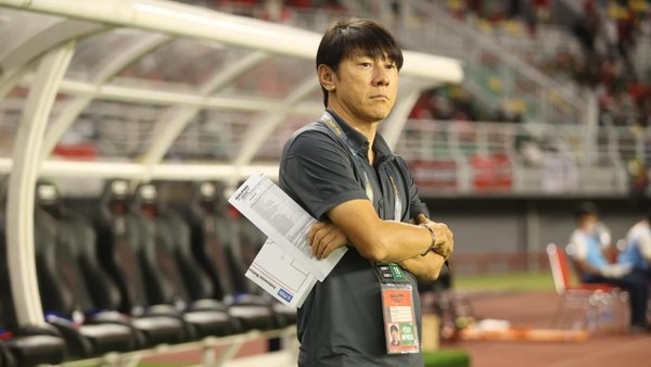 Menembus Batas: Ambisi Shin Tae-yong Membawa Timnas Indonesia ke Puncak Persaingan Asia Menembus Batas: Ambisi Shin Tae-yong Membawa Timnas Indonesia ke Puncak Persaingan Asia