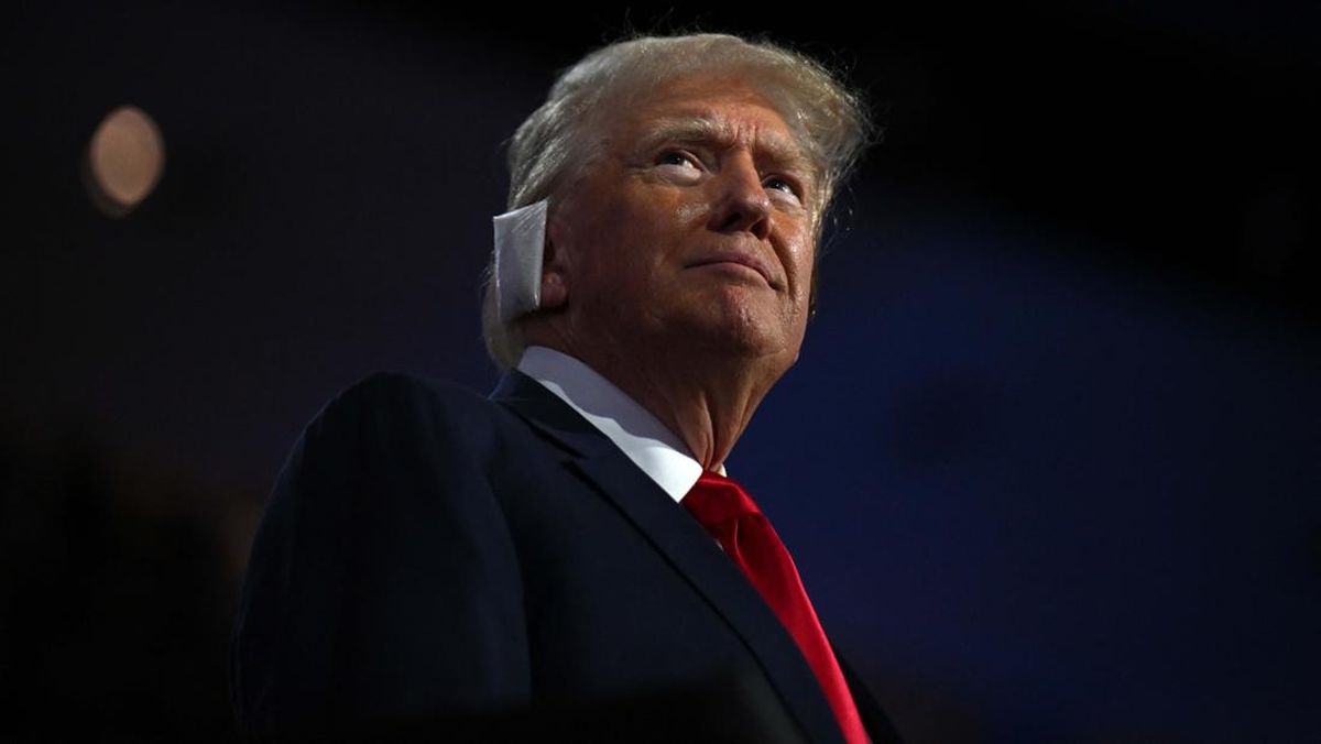 Trump Menyerang Zelensky: Sorotan Kegagalan Dalam Mencapai Perdamaian di Tengah Perang Ukraina Trump Menyerang Zelensky: Sorotan Kegagalan Dalam Mencapai Perdamaian di Tengah Perang Ukraina